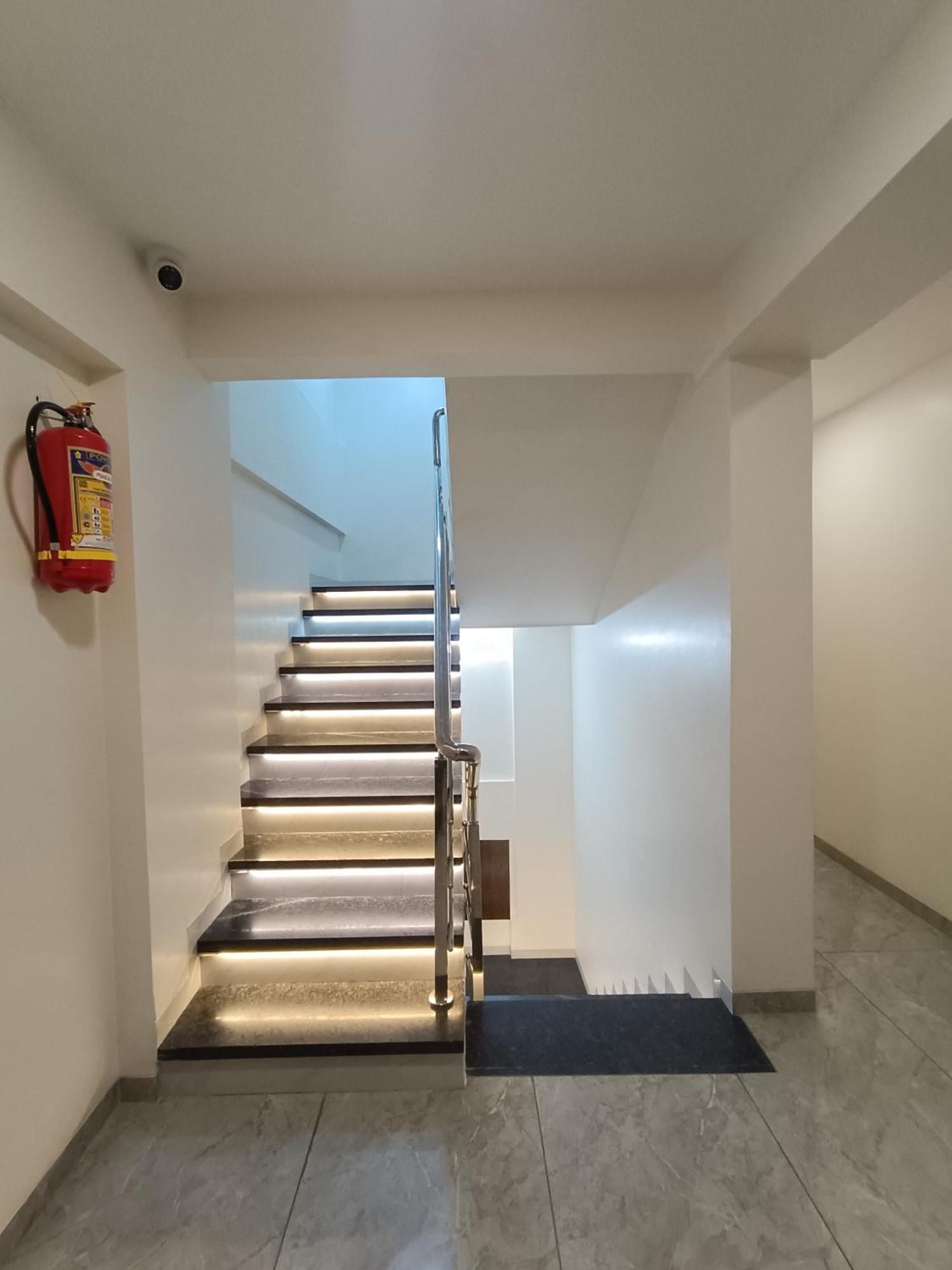 Ar Residency Hotel - Mumbai — Photos 1